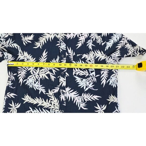 Club Monaco Slim Fit Size Large Mens Black Floral Short Sleeve Button Down Shirt - Picture 3 of 10